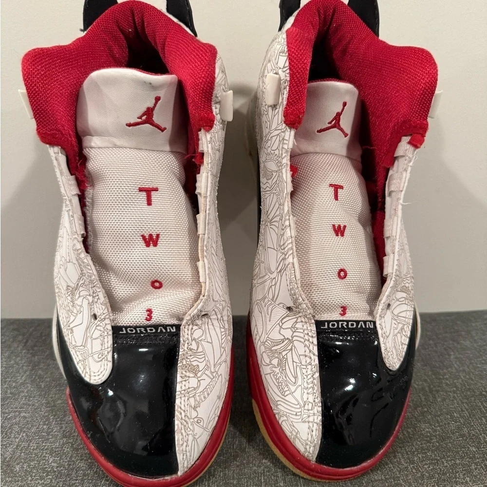 Jordan TWO 3 Dynamic Red-white Sneakers/size 7.5